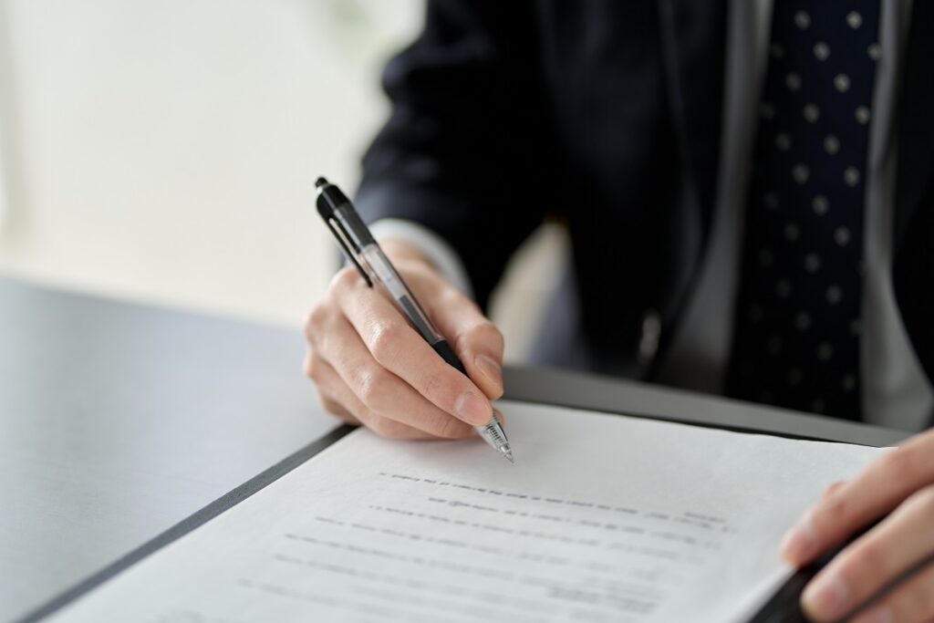 Założenie spółki – najważniejsze kwestie prawne, które warto znać przed rozpoczęciem działalności